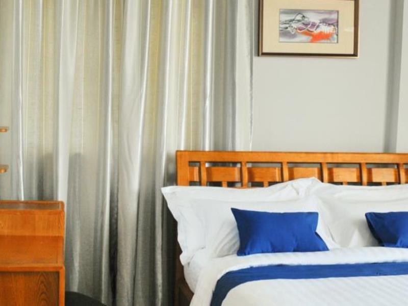 Airport Comfort Inn Premium Хулхумале Экстерьер фото
